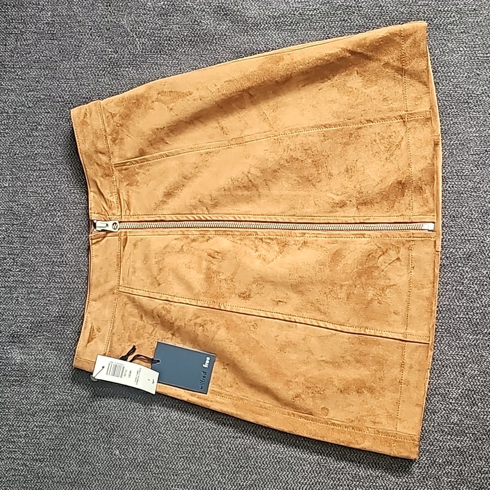 Aritzia Wilfred Free Dark Camel Vegan Suede Mini Skirt Size 2